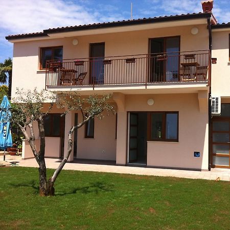 Solaria Apartments Porec Exterior photo