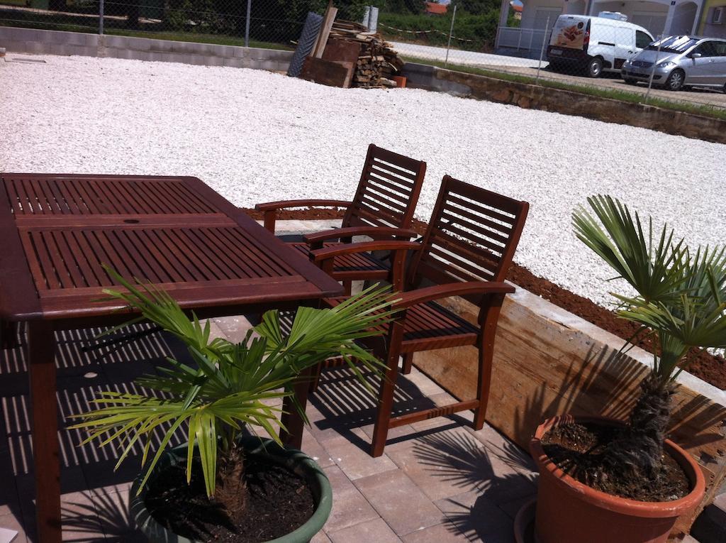 Solaria Apartments Porec Exterior photo